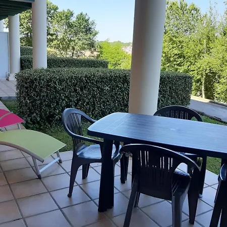 T2 A Socoa Avec Terrasse, Proche - Fr-1-239-511 Apartmán *